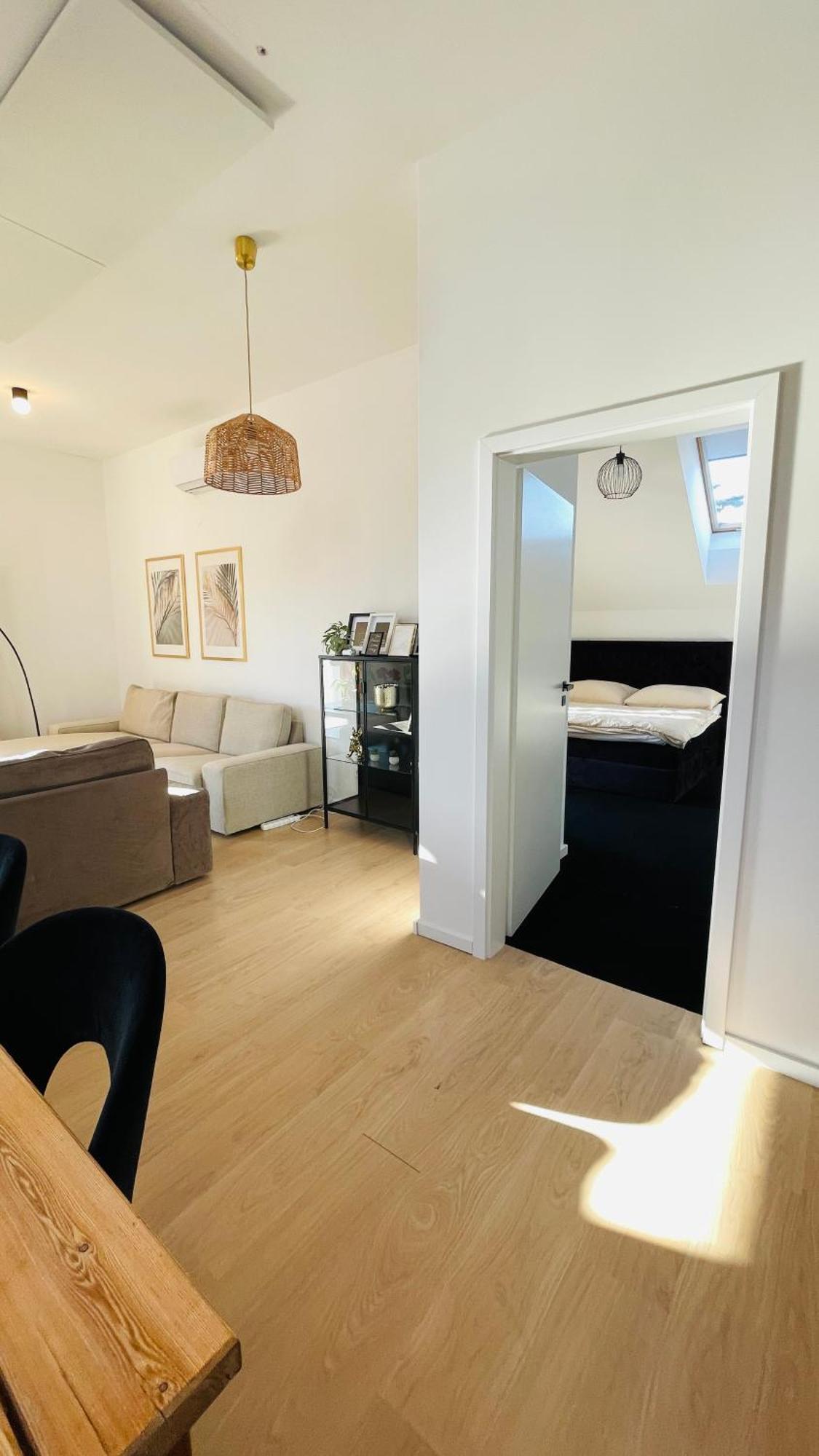 House Flow, 3 Room, Free 2 Parking Апартаменти Братислава