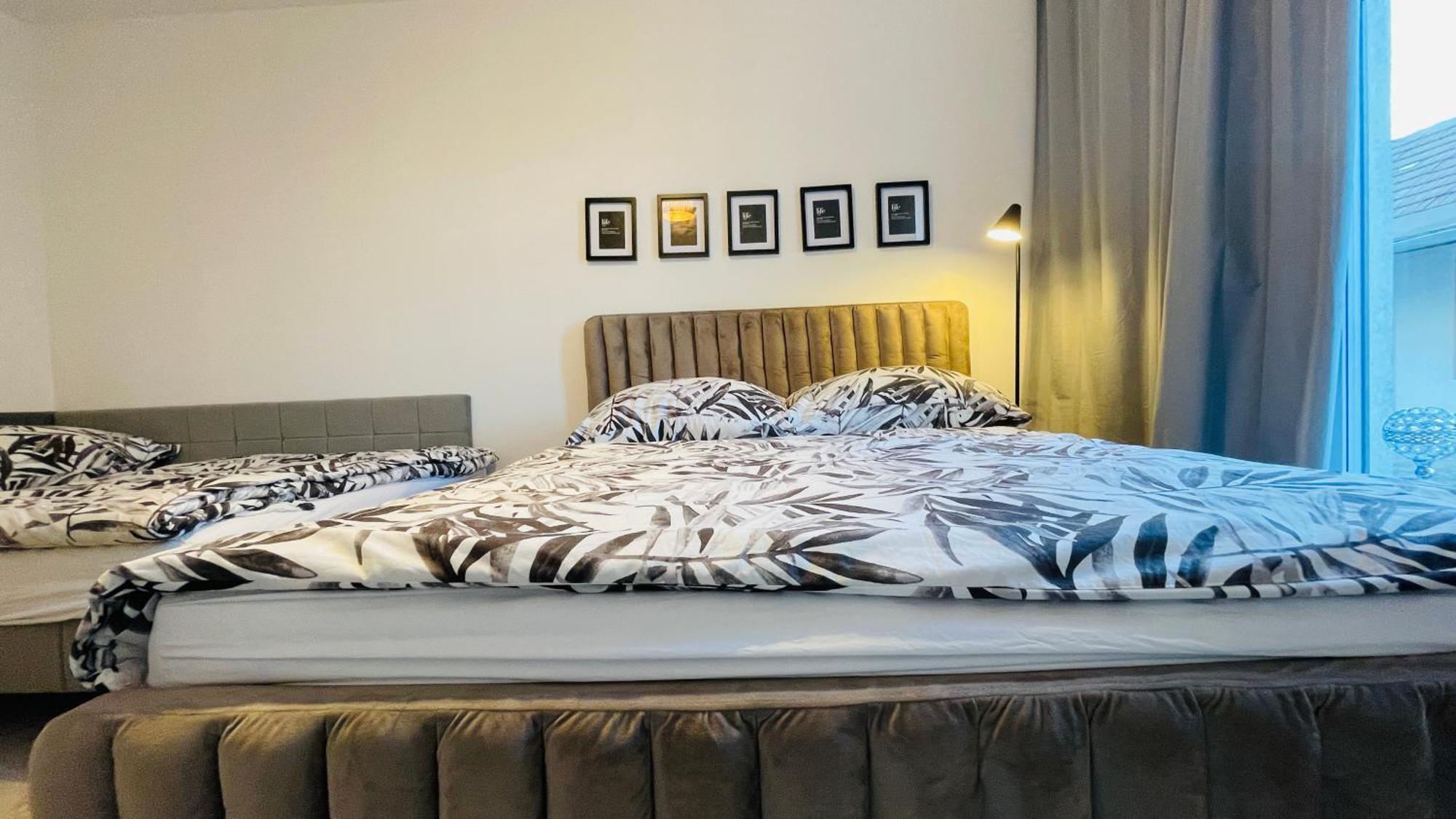 House Flow, 3 Room, Free 2 Parking Братислава